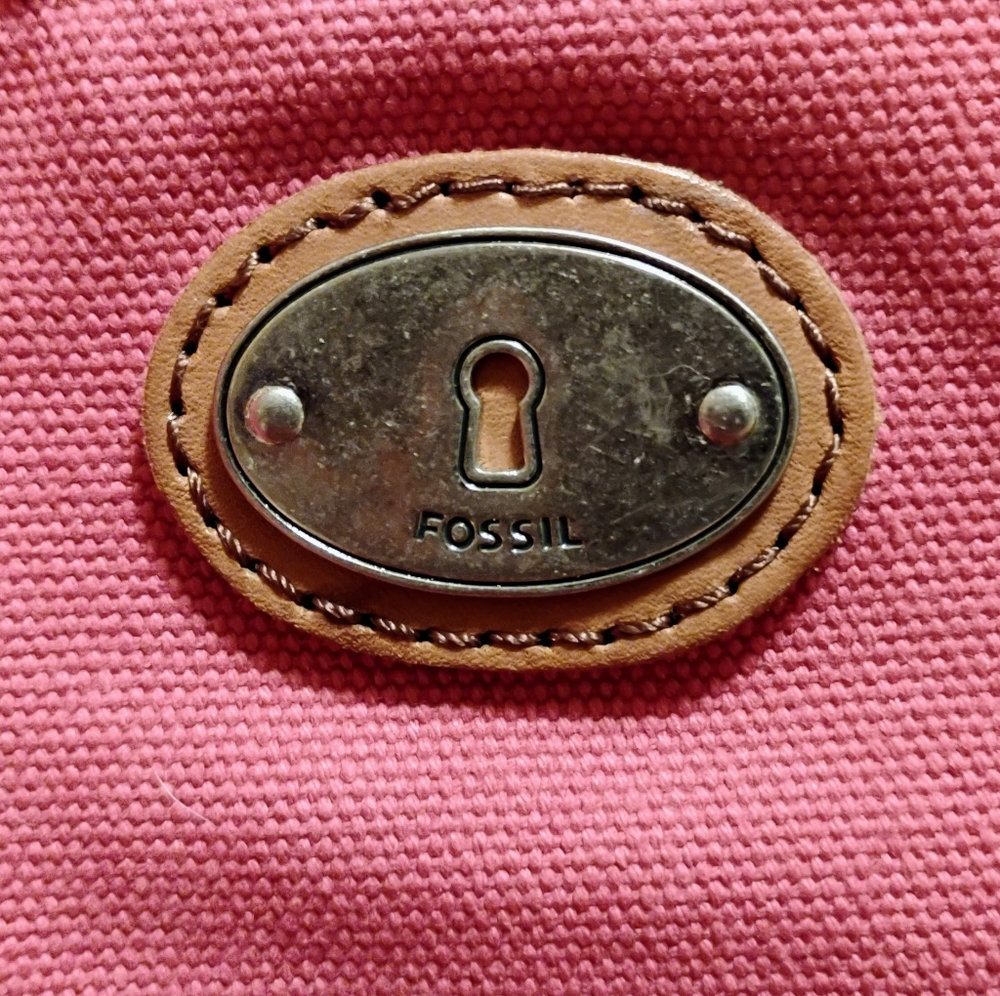 FOSSIL PURSE - Picture 4 of 7